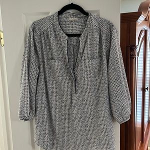 Women’s dress blouse, xl, smoke free home